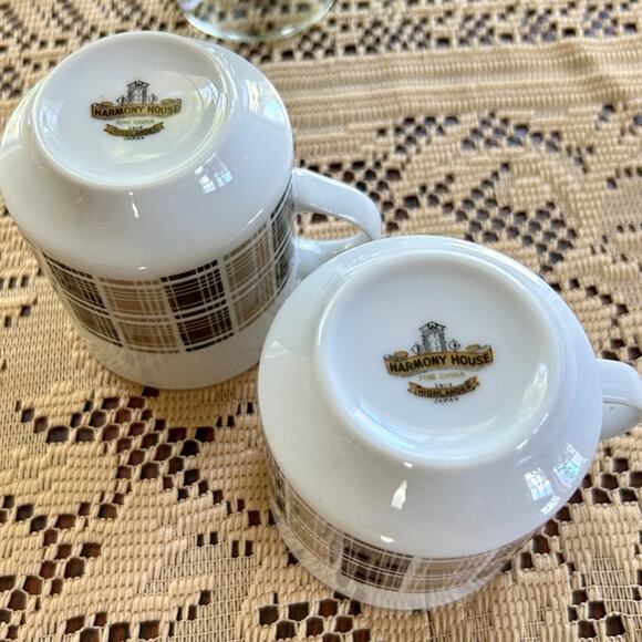 Vintage Harmony House Highlander Brown Plaid Coffee Cups set of 2 - Picture 6 of 10